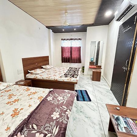 Hotel Shree Sidhi Vinayak Ujjain Zewnętrze zdjęcie